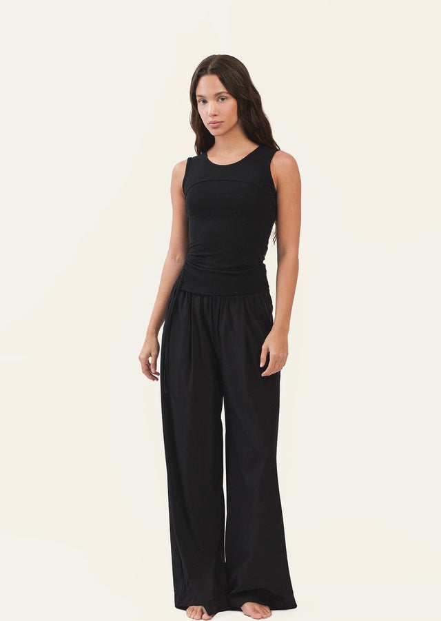 TS135 CONTOUR STRING SLEEVELESS