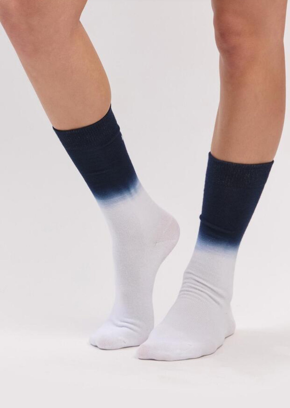 AS551 MIDSOCKS