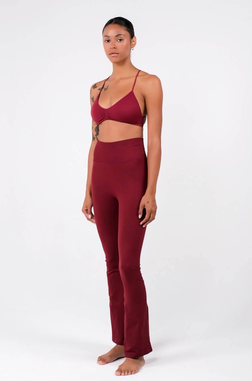 PL413 SEAMLESS FLAREFIT LEGGINGS