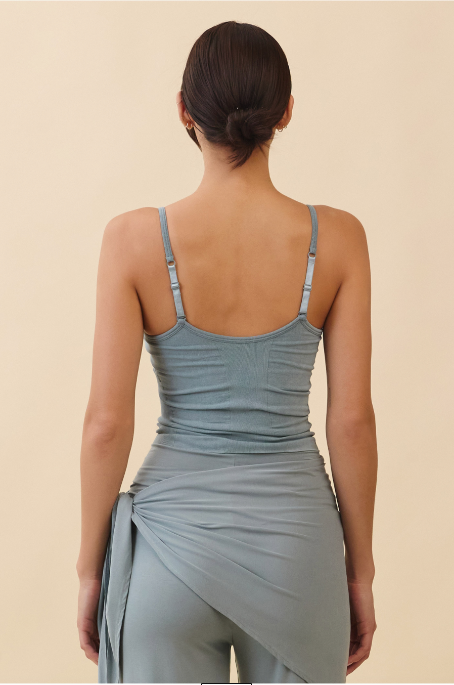 TT010 SIGNATURE TANK TOP