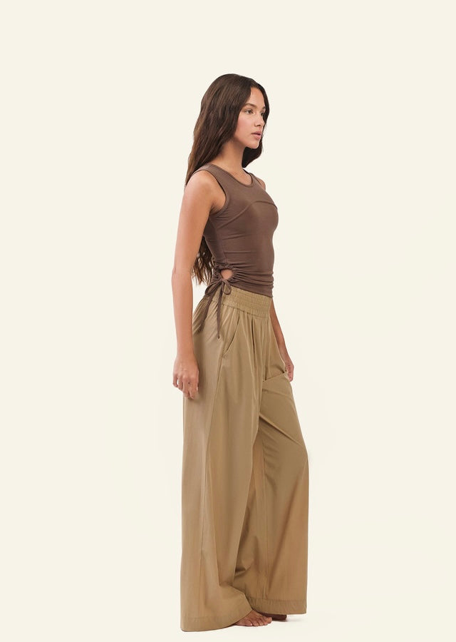 TS135 CONTOUR STRING SLEEVELESS