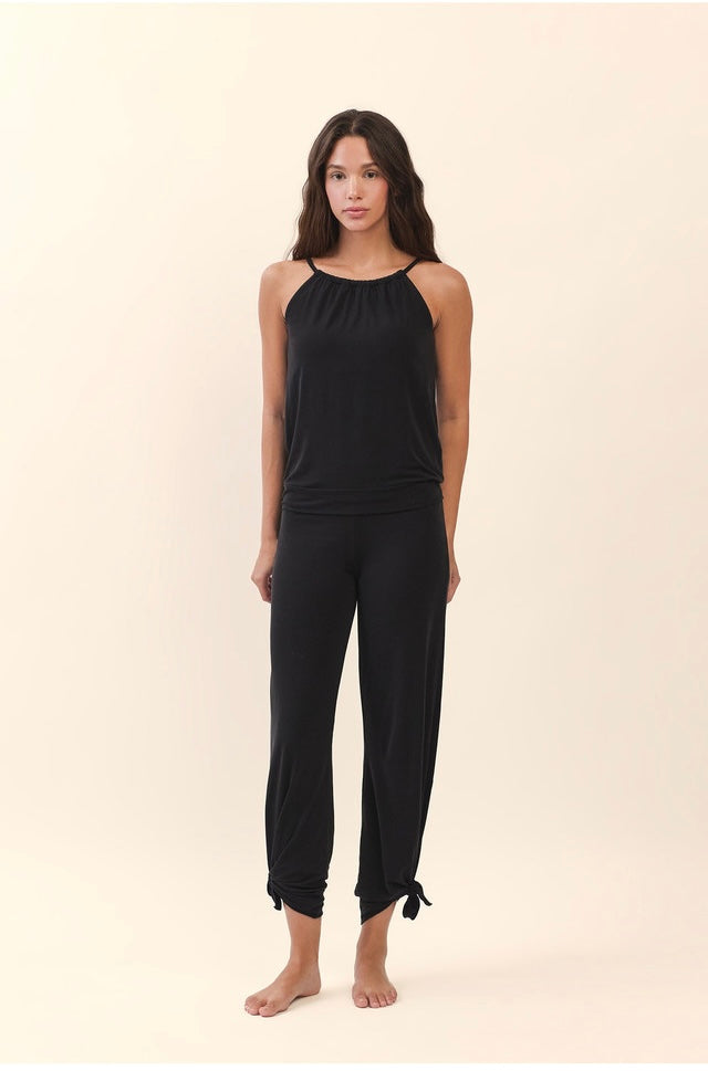 TT032 RELAX HALTER TANKTOP
